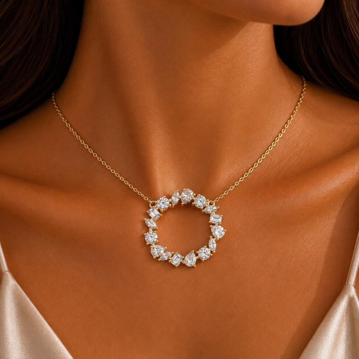 Mixed-Cut Moissanite Open-Circle Necklace – 925 Sterling Silver, 18K Gold Vermeil