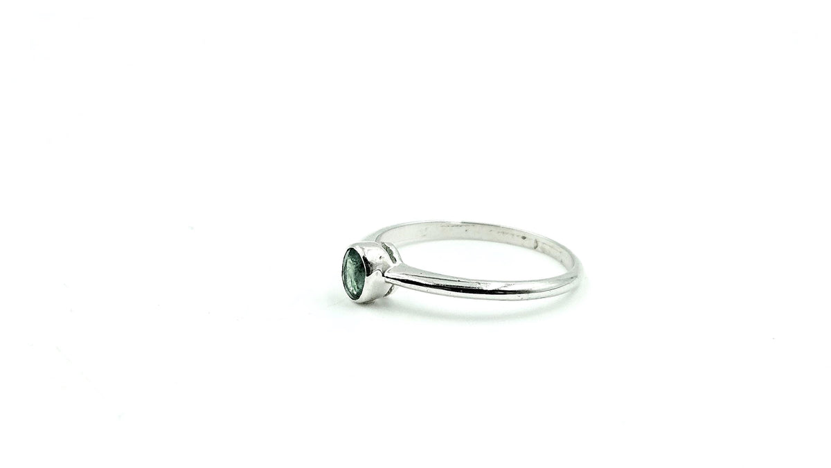 Bezel-Set Oval Emerald Solitaire Ring – 925 Sterling Silver, 18K White Gold Vermeil