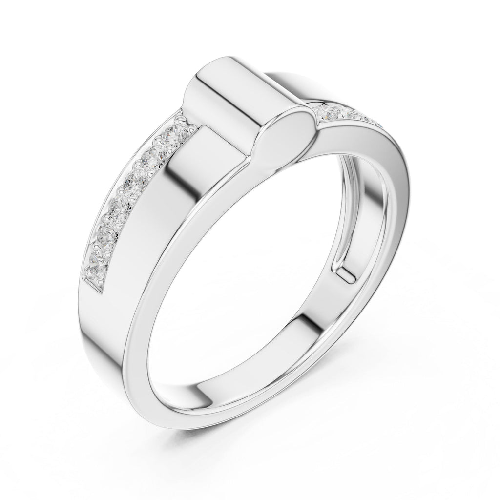 Men's Notched Band with Pavé Moissanite Sides – 925 Sterling Silver, 18K Gold Vermeil